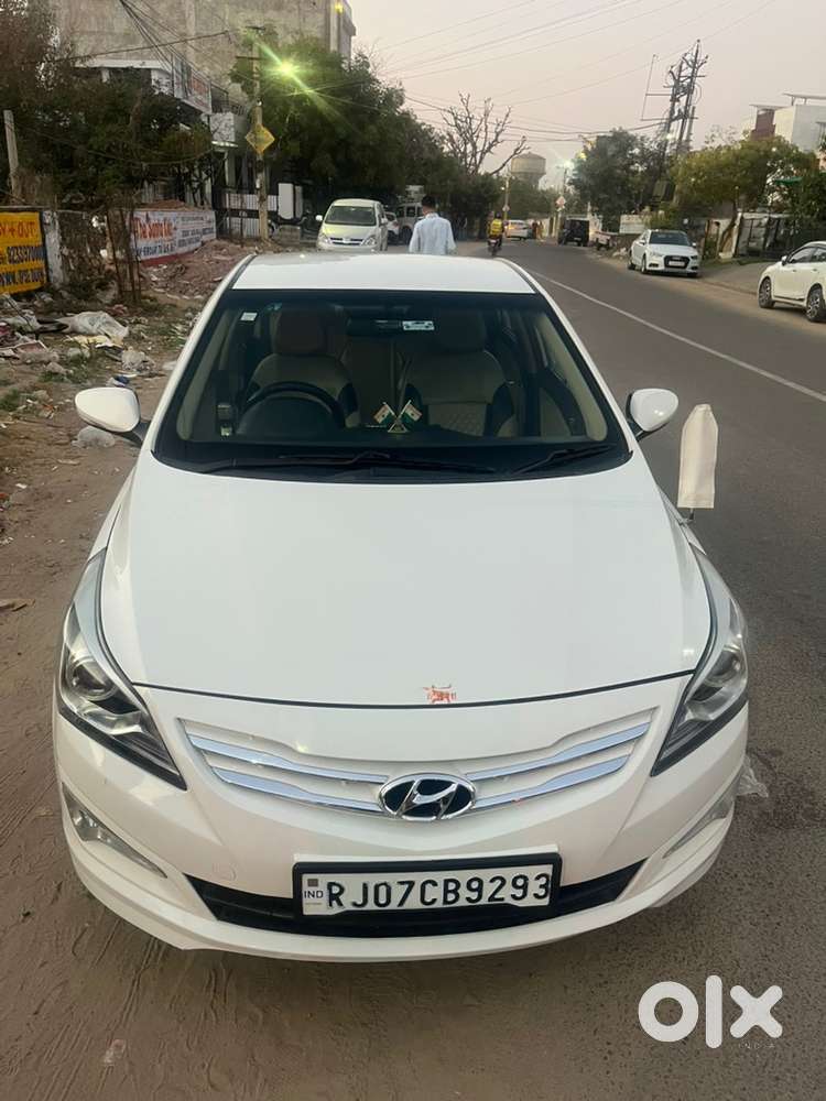 Hyundai Fluidic Verna 2016