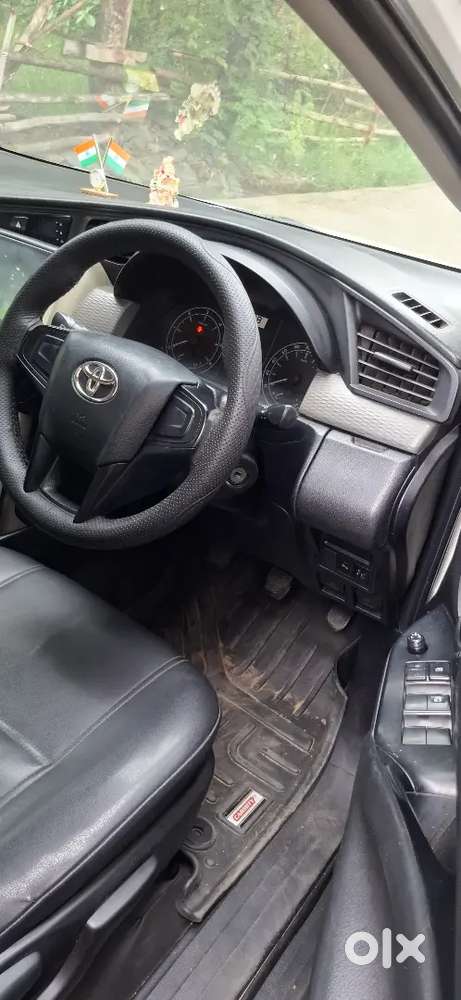 Toyota Innova Crysta 2.4 2019