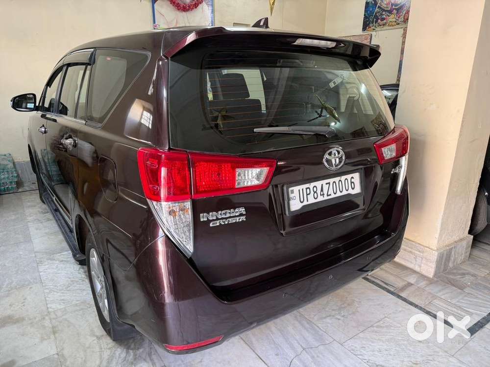 Toyota Innova Crysta 2018 Diesel 150000 Km Driven