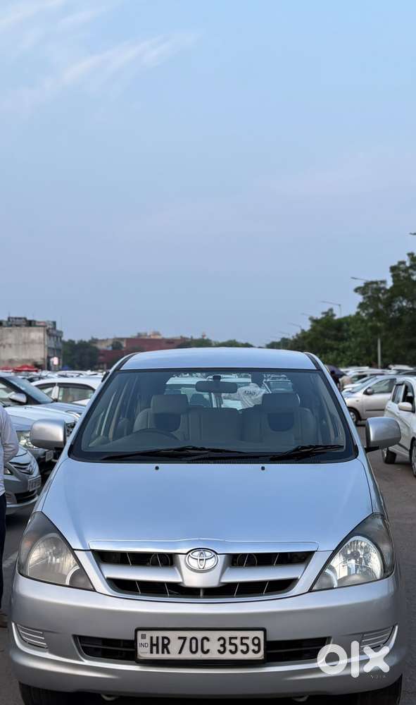 Toyota Innova 2.0 Gx (petrol) 8 Seater Bs Iv, 2006, Diesel
