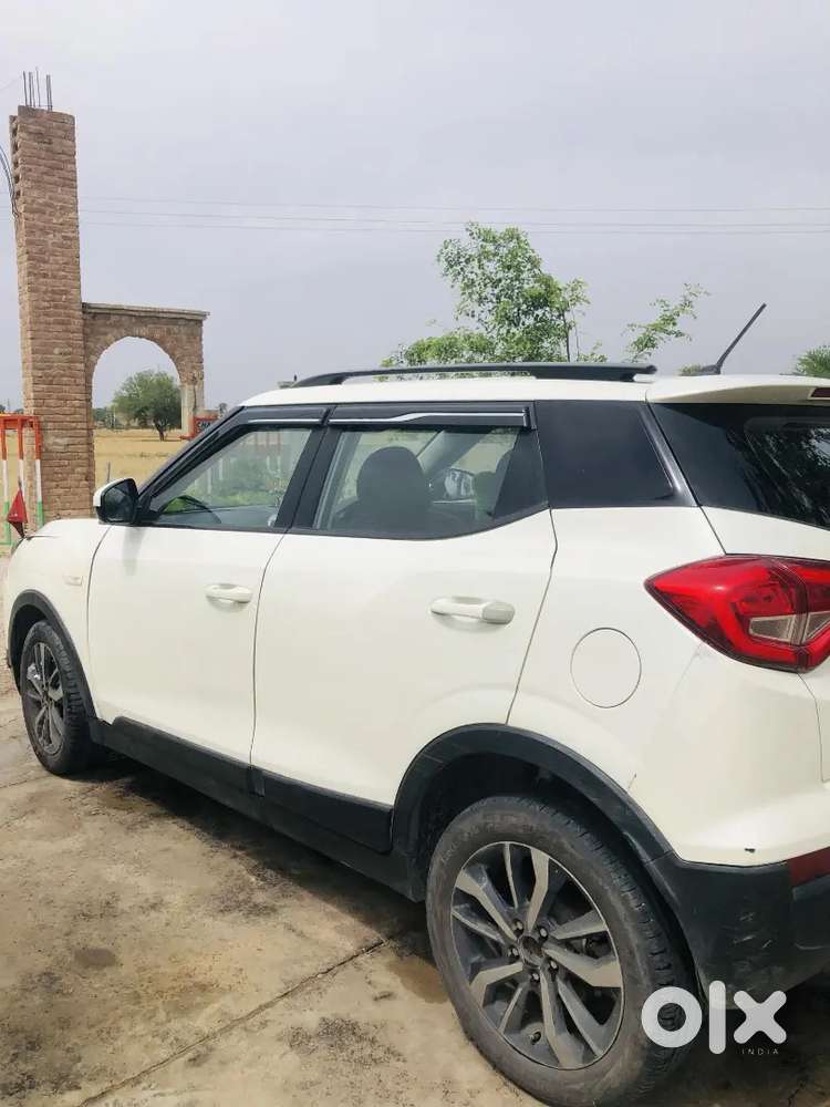 Mahindra Xuv300 Turbosport 2019 Diesel 102000 Km Driven