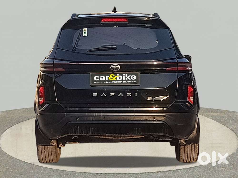 Tata Safari Accomplished Dark Edition At, 2024, Diesel