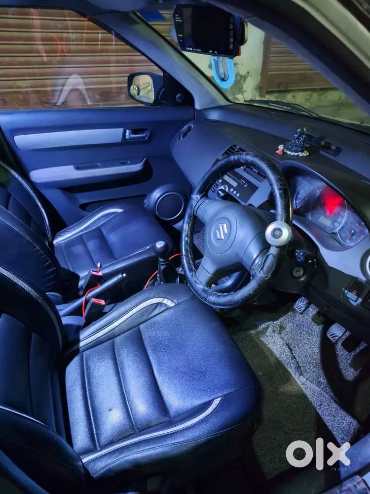 Maruti Suzuki Dzire 2011 Petrol 65000 Km Driven