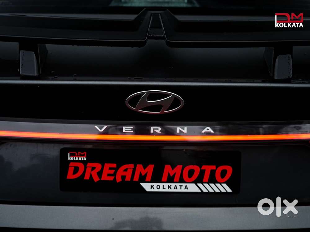 Hyundai Verna Sx(o) Petrol At, 2023, Petrol