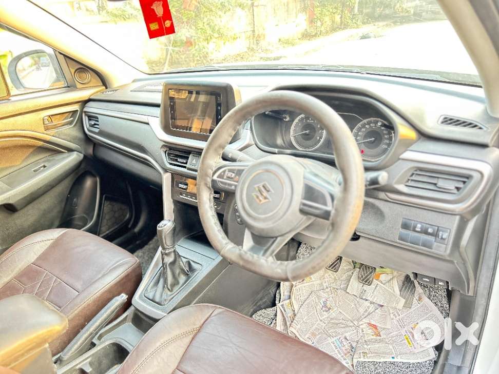 Maruti Suzuki Brezza 1.5 Vxi Smart Hybrid, 2023, Petrol