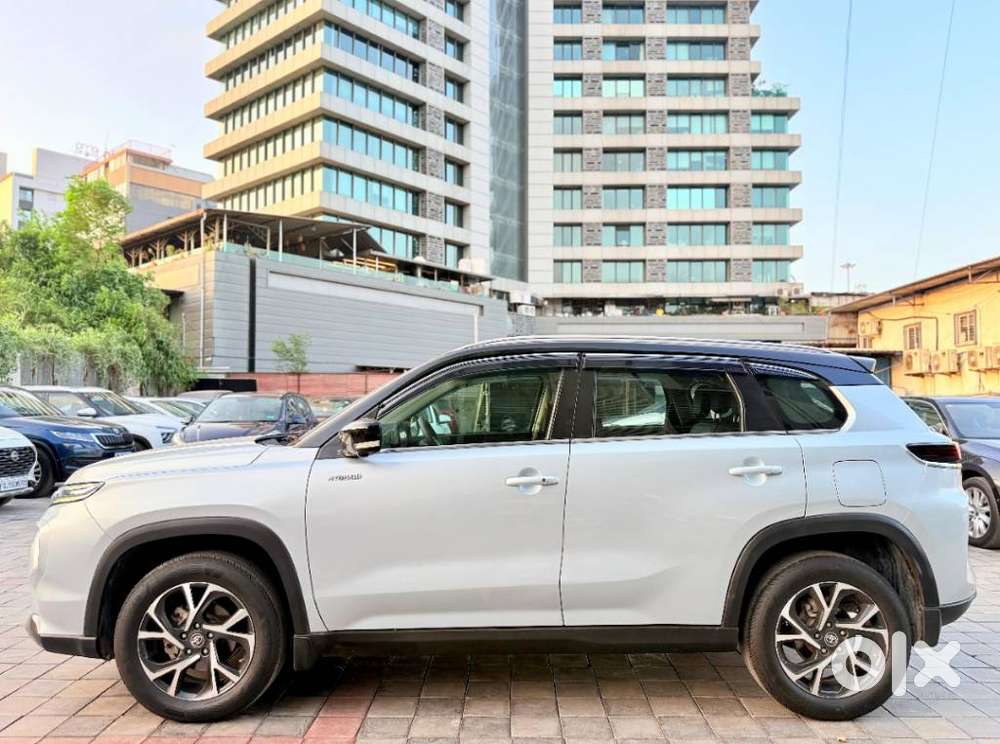 Toyota Urban Cruiser Hyryder 1.5 V Hybrid, 2023, Petrol