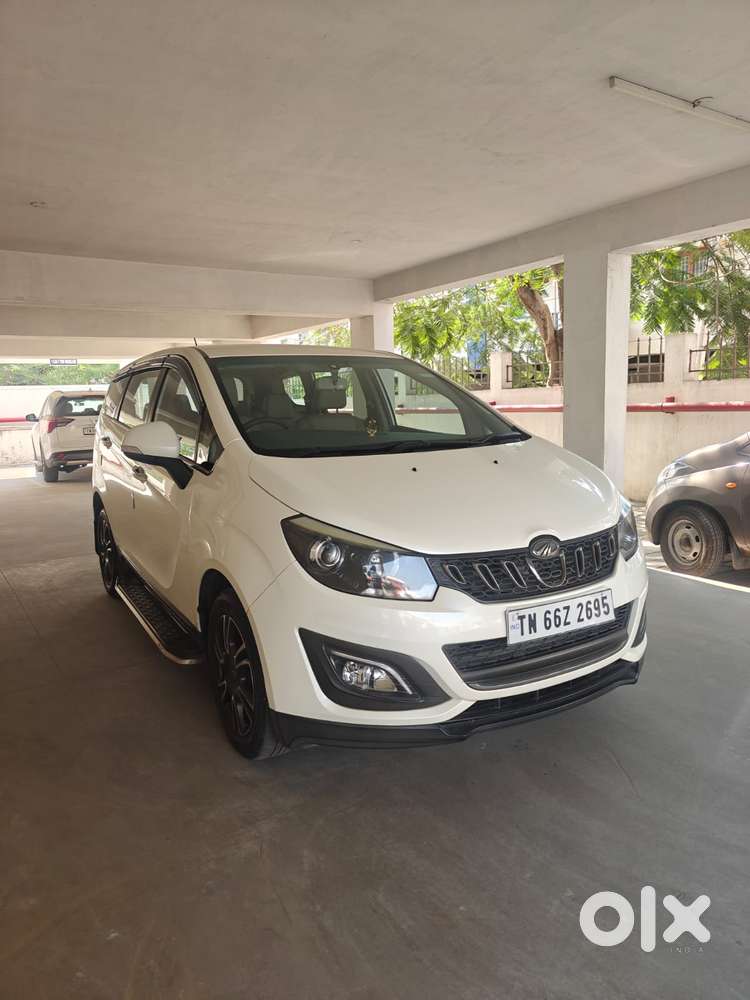 Mahindra Marazzo M8, 2018, Diesel