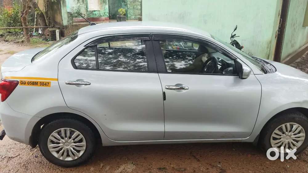 Maruti Suzuki Dzire 2023 1.2 Vxi