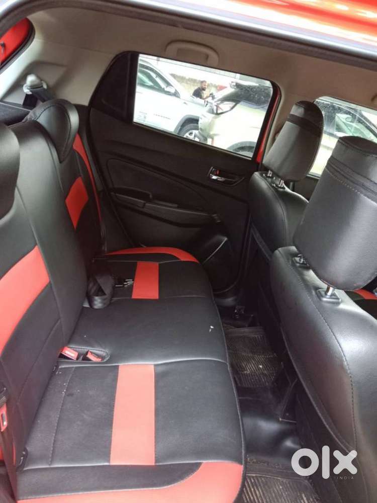 Maruti Suzuki Swift Vxi Optional, 2019, Petrol