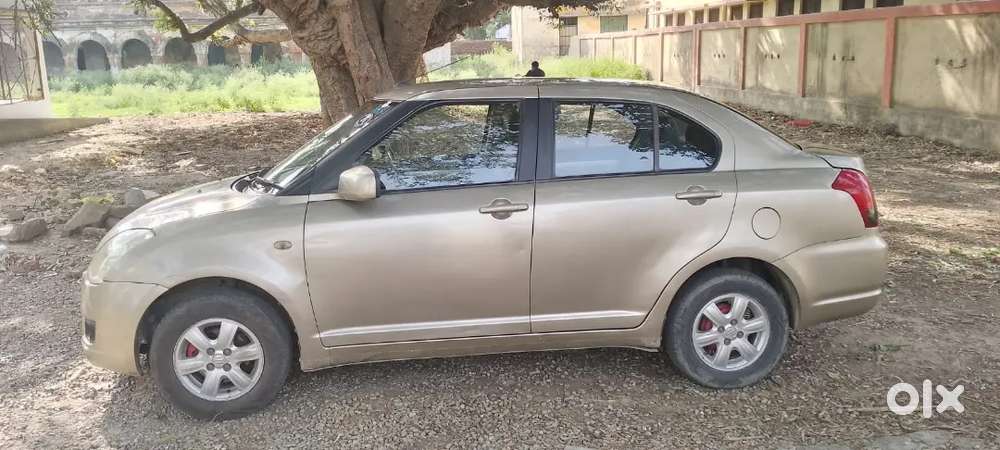 Maruti Suzuki Swift Dzire 2011