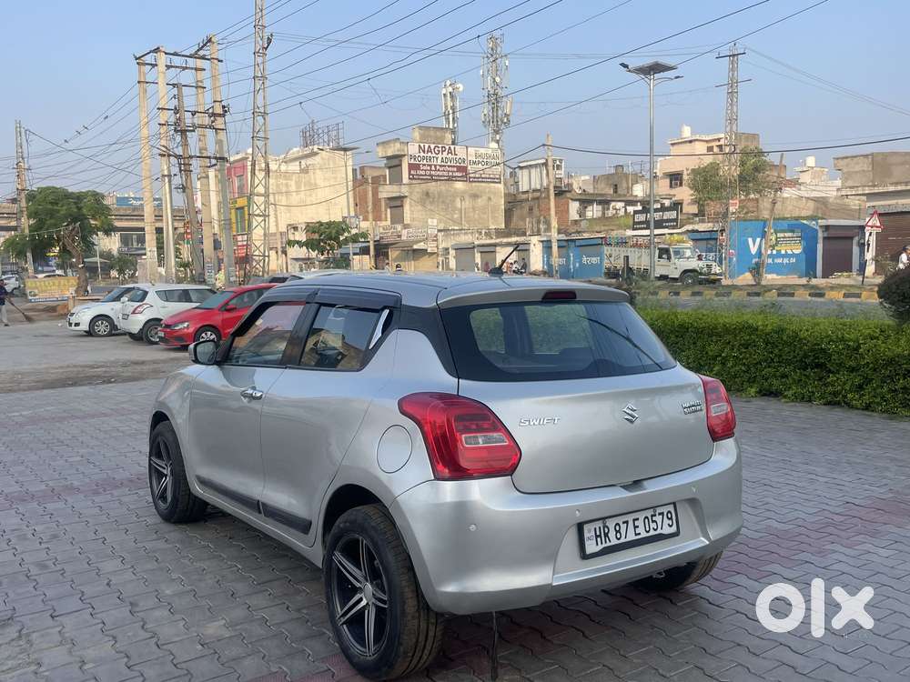 Maruti Suzuki Swift Vxi + Manual, 2019, Petrol