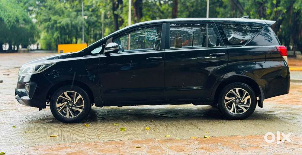 Toyota Innova Crysta 2.4 G Mt 7 Str, 2021, Diesel