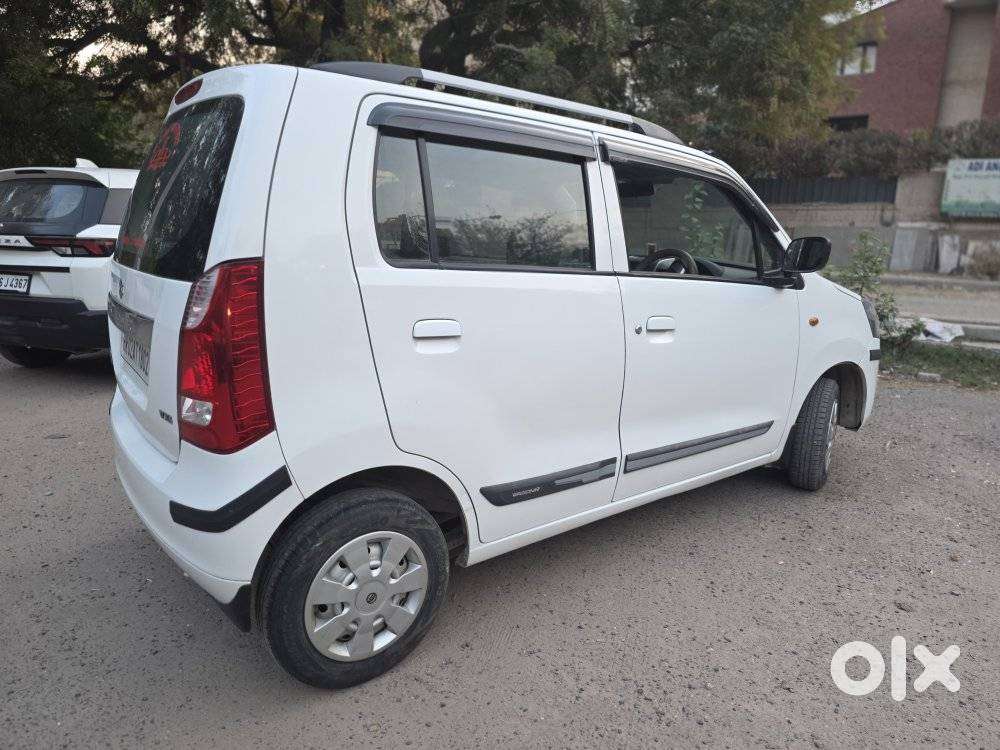 Maruti Suzuki Wagon R Lxi Optional, 2020, Petrol