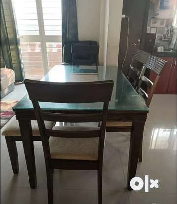 Olx second hand online dining table