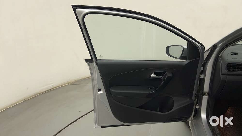 Volkswagen Vento 2010-2013 Petrol Comfortline, 2016, Petrol