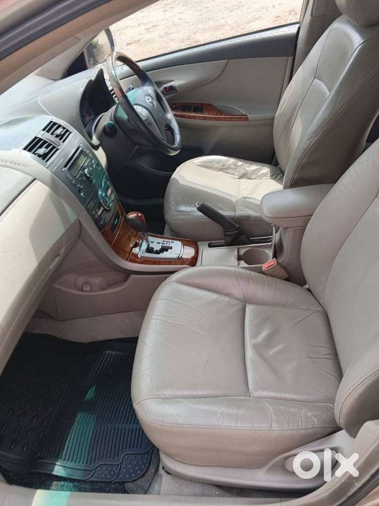 Toyota Corolla Altis Vl, 2010, Petrol