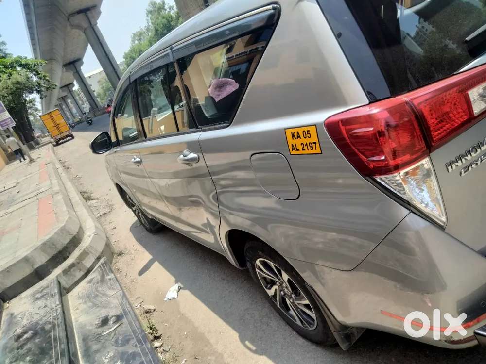 Toyota Innova Crysta 2022
