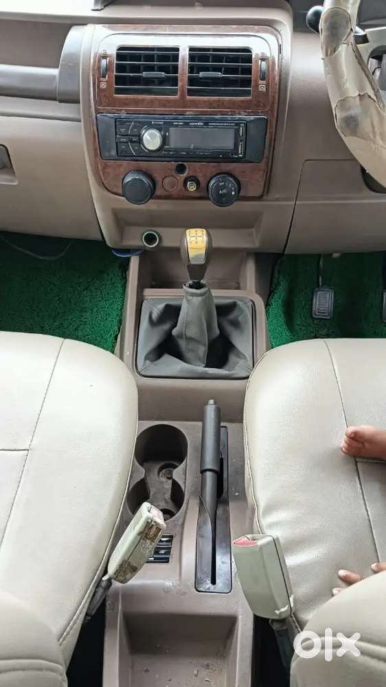 Mahindra Bolero 2011 Slx