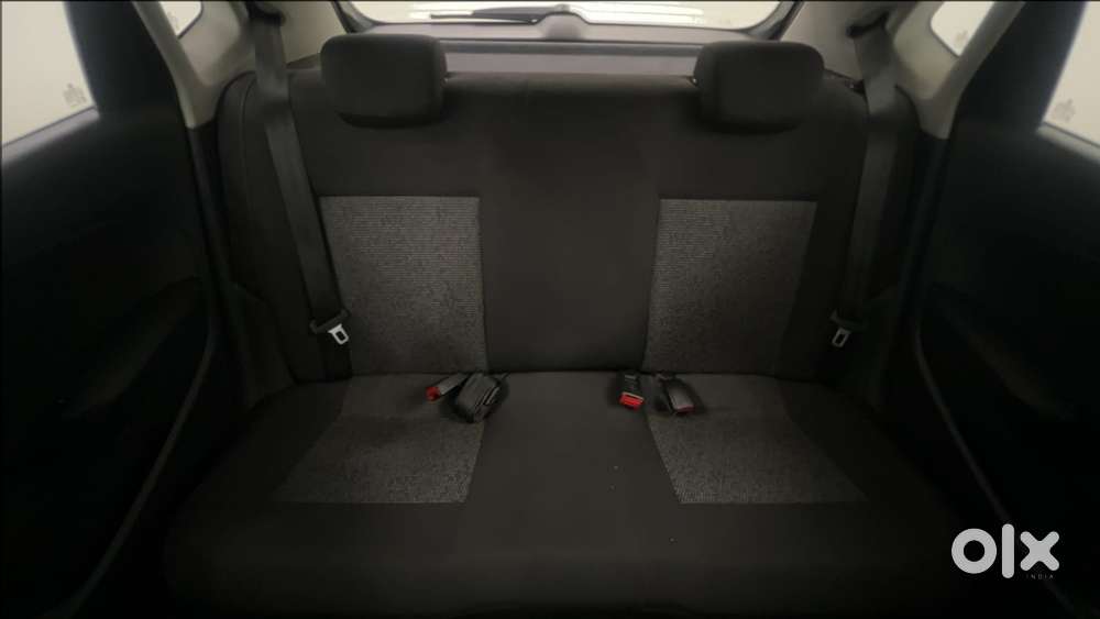 Volkswagen Polo Petrol Comfortline 1.2l, 2017, Petrol