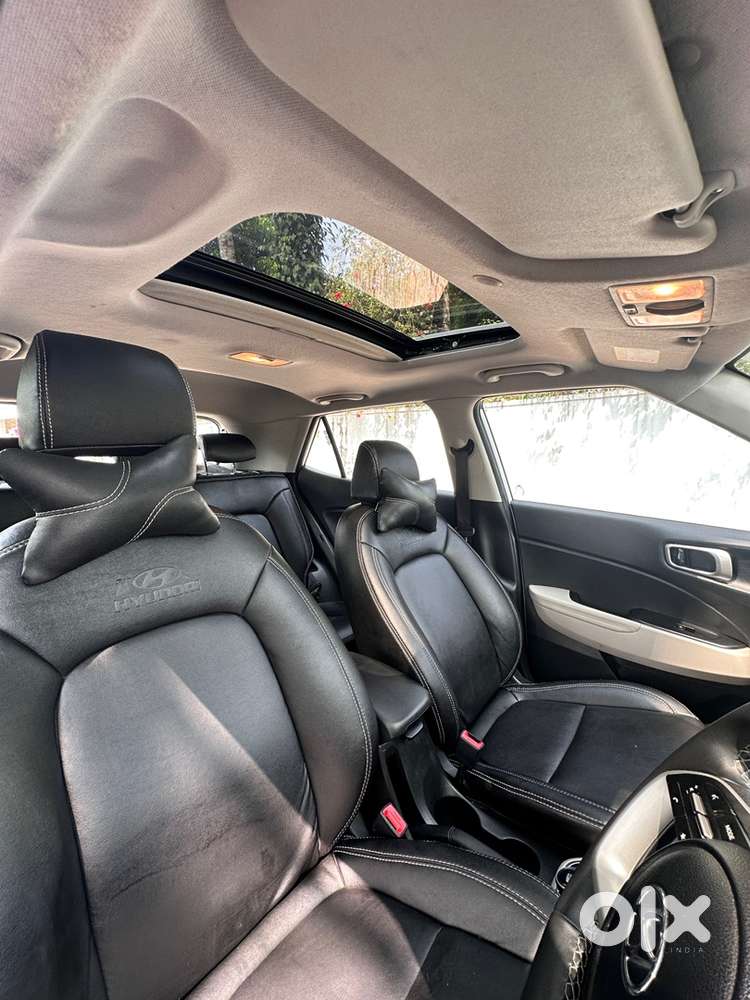 Hyundai Venue 2023 Petrol Turbo Dct Good Condition Single Owner