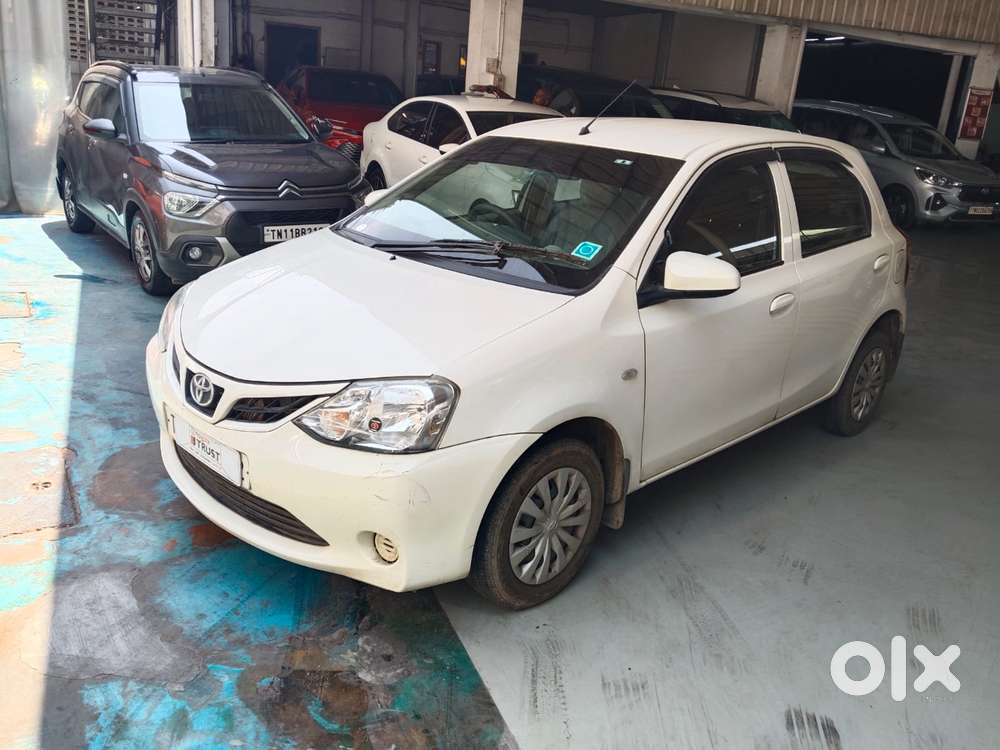 Toyota Etios Liva, 2015, Petrol