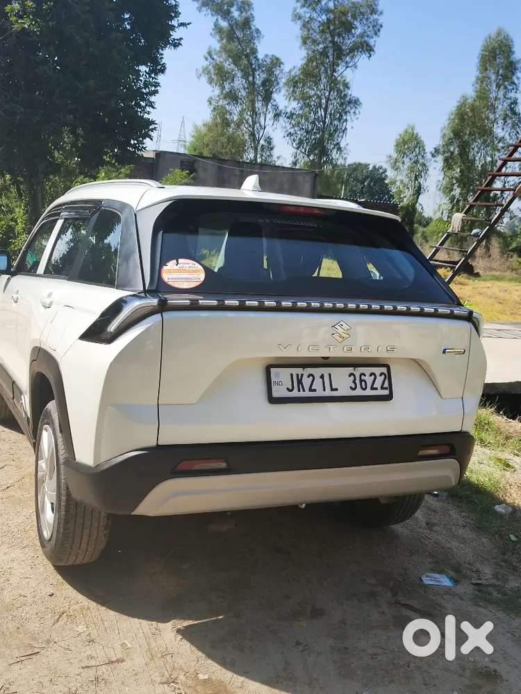 Maruti Suzuki Victoris Petrol 2025 Vxi