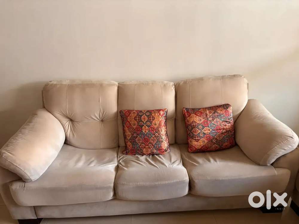 Sofa with side chair