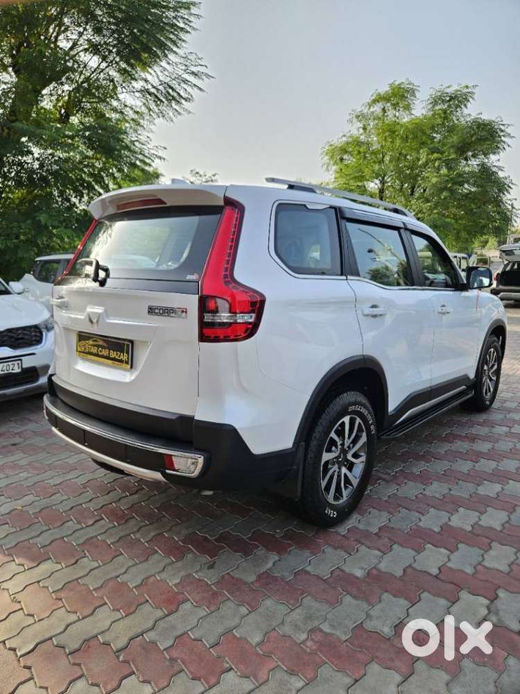 Mahindra Scorpio N Z8 Select Diesel At 2wd 7-seater, 2025, Diesel
