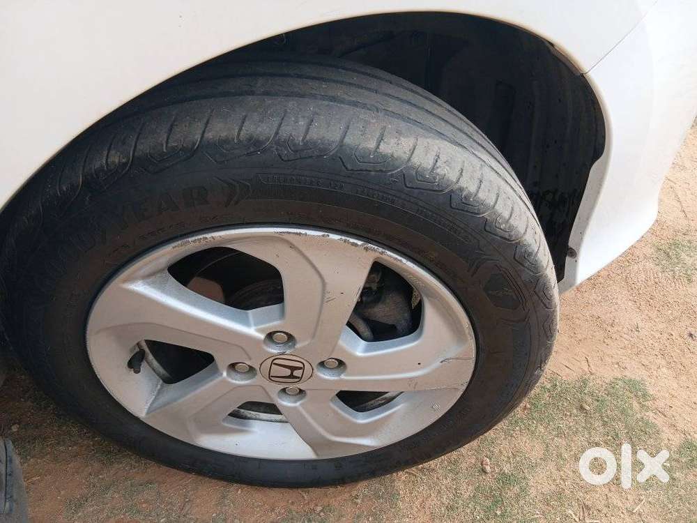 Honda City V Mt, 2015, Petrol
