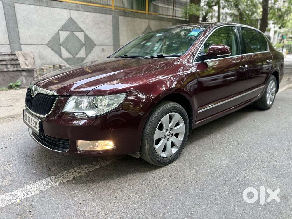 Skoda Superb Elegance 1.8 Tsi At, 2013, Petrol