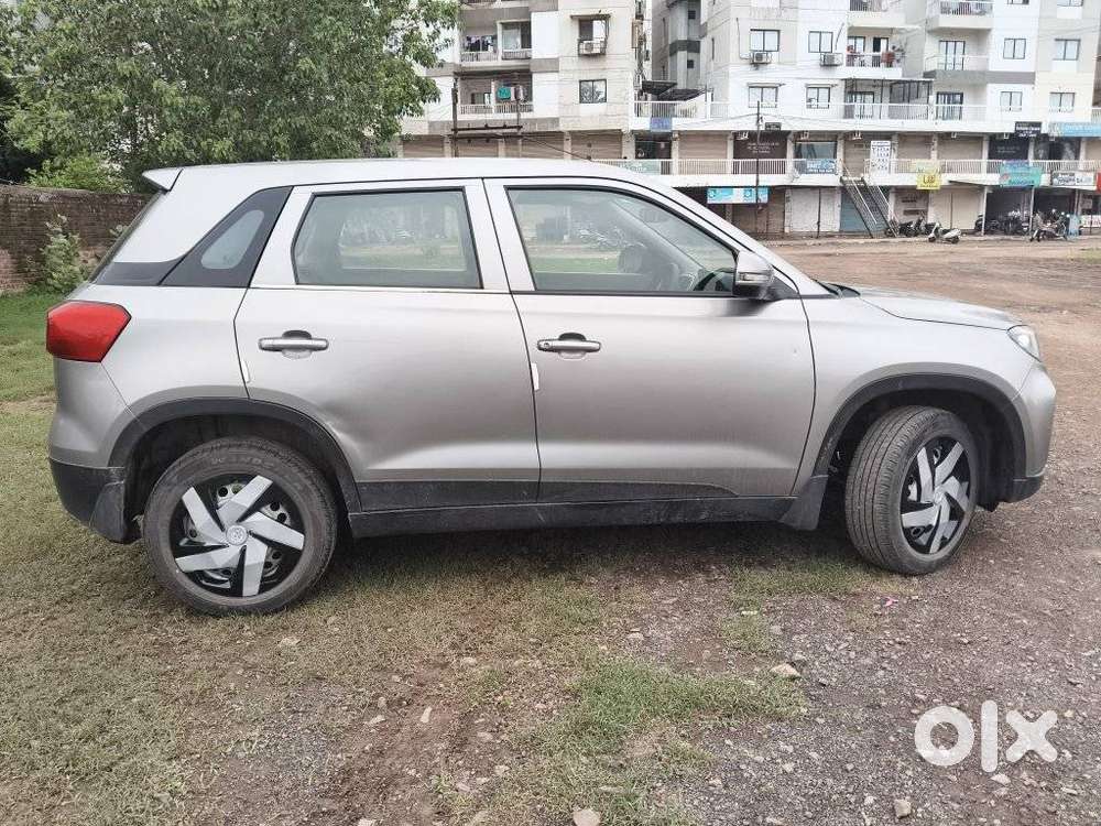 Maruti Suzuki Brezza 1.5 Lxi Smart Hybrid, 2021, Petrol