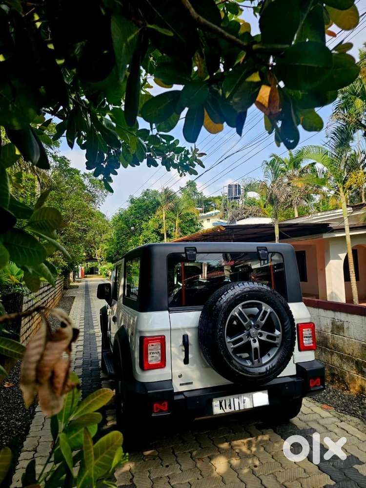 Mahindra Thar 2024 Petrol  Automatic 10400 Km Driven