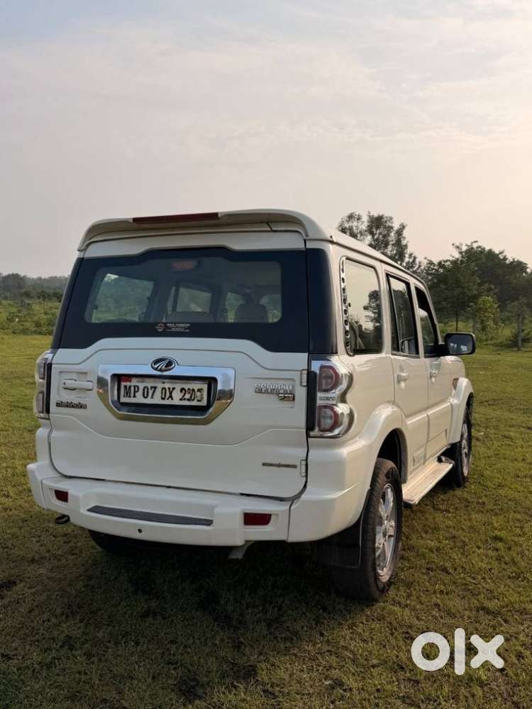 Mahindra Scorpio S4 Plus, 2017, Diesel