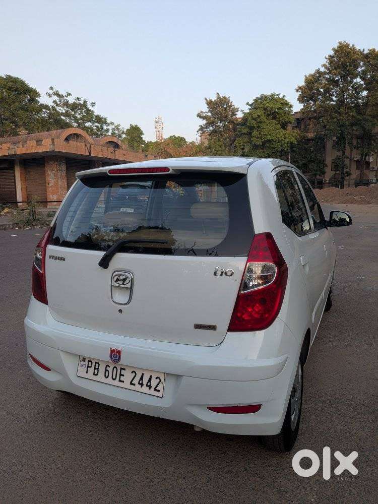 Hyundai I10 [2010-2017] 1.2 Sportz At, 2011, Petrol