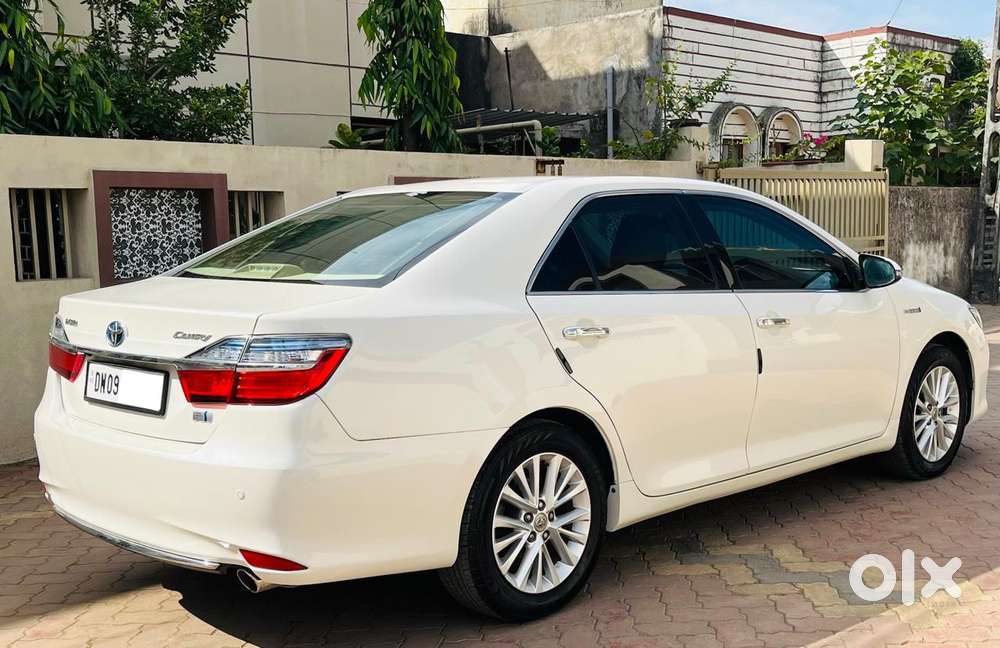 Toyota Camry Hybrid 2.5, 2015, Petrol