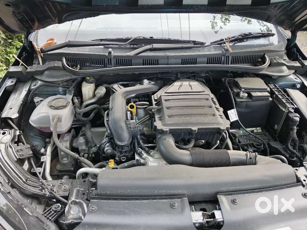 Skoda Slavia 2025 Petrol 13500 Km Driven