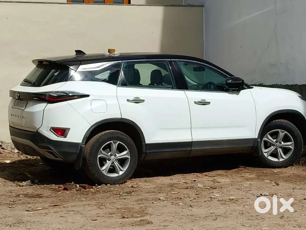 Tata Herrier Xz Dual Tone With A Geniune Km And New Tayr Also New Insu