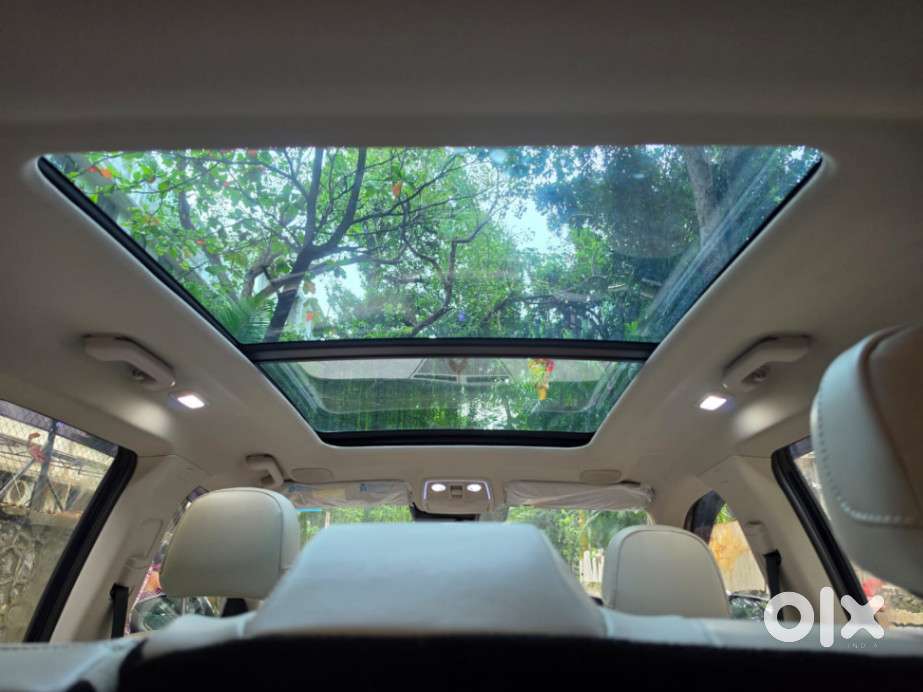 Mahindra Xuv700 2.2 Ax 7 Diesel At Luxury Pack Str Awd, 2025, Diesel