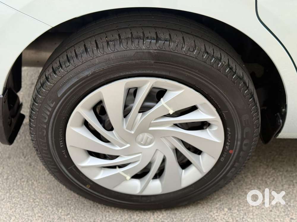 Maruti Suzuki Ertiga Vxi Shvs, 2022, Petrol