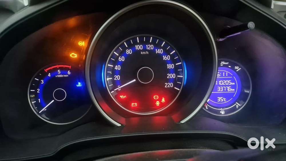 Honda Jazz 2016 Diesel Well Maintained