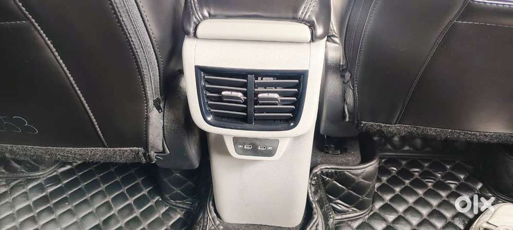 Skoda Kushaq 1.0 Tsi Ambition At, 2022, Petrol