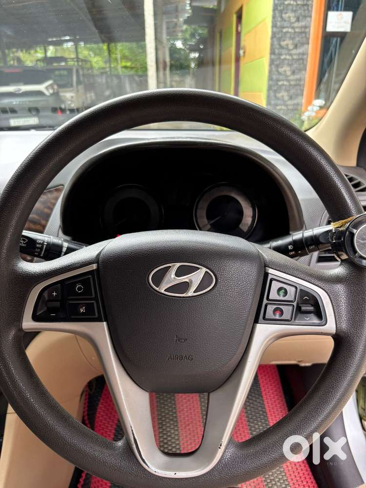 Hyundai Verna Crdi 1.6 Sx, 2011, Diesel