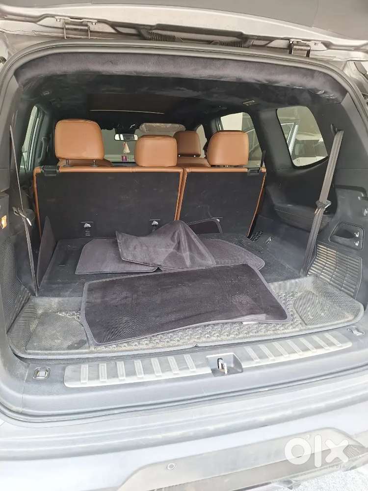 Mg Gloster 2022  7 Seater Diesel 73000 Km Of Doctor - Immaculate State