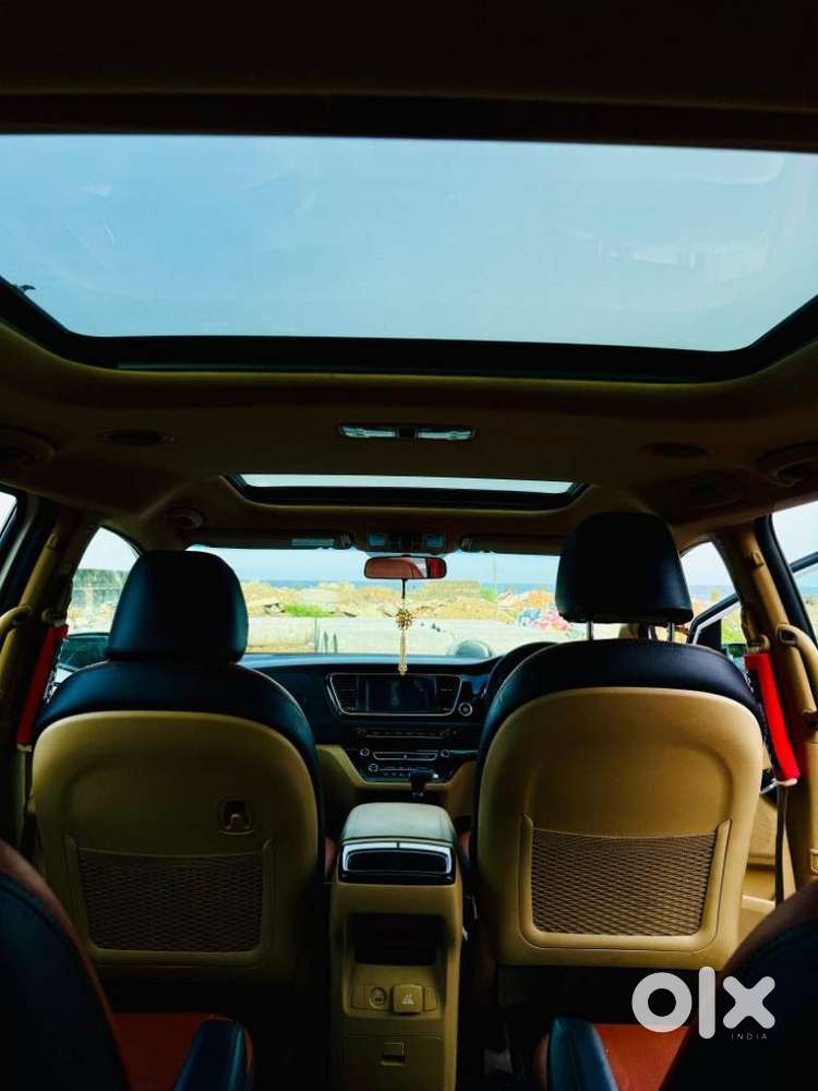 Kia Carnival Prestige, 2021, Diesel