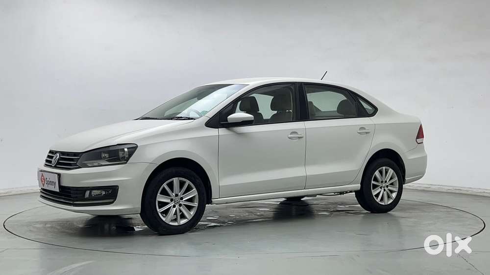 Volkswagen Vento 1.2 Tsi Highline At, 2016, Petrol