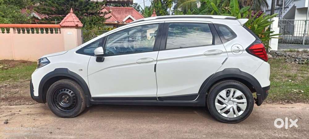 Honda Wr-v Alive Edition S, 2017, Petrol
