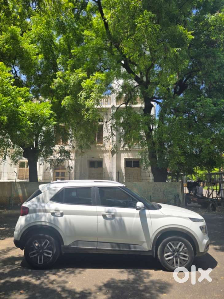 Hyundai Venue 1.5 Crdi Sx (o), 2022, Diesel