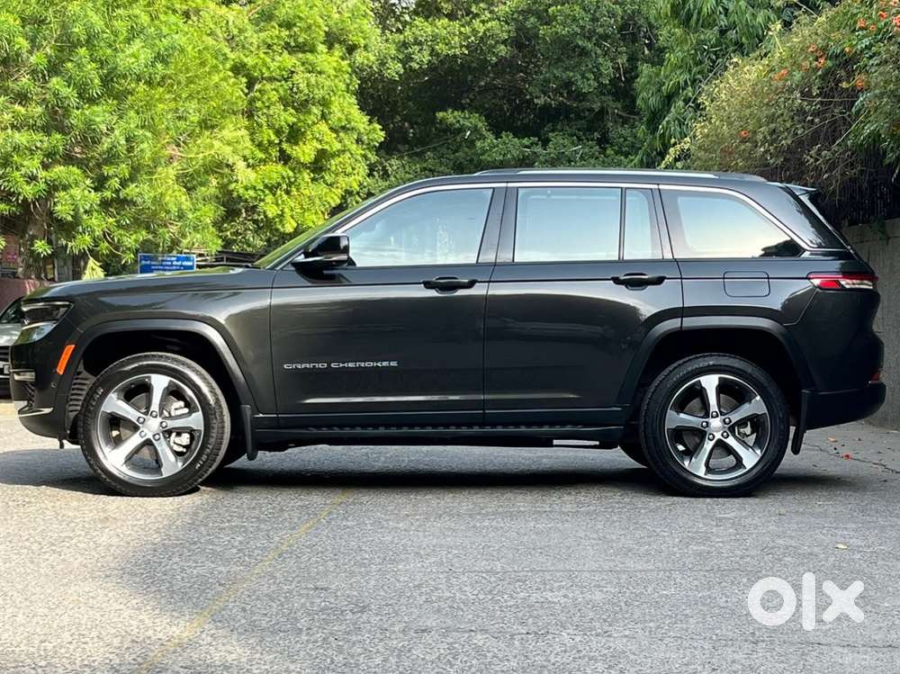 Jeep Grand Cherokee Limited (o) 4x4 At, 2024, Petrol