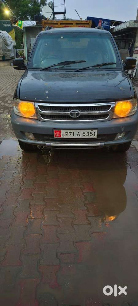 Tata Safari