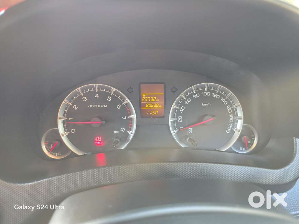 Maruti Suzuki Swift Vxi, 2014, Petrol